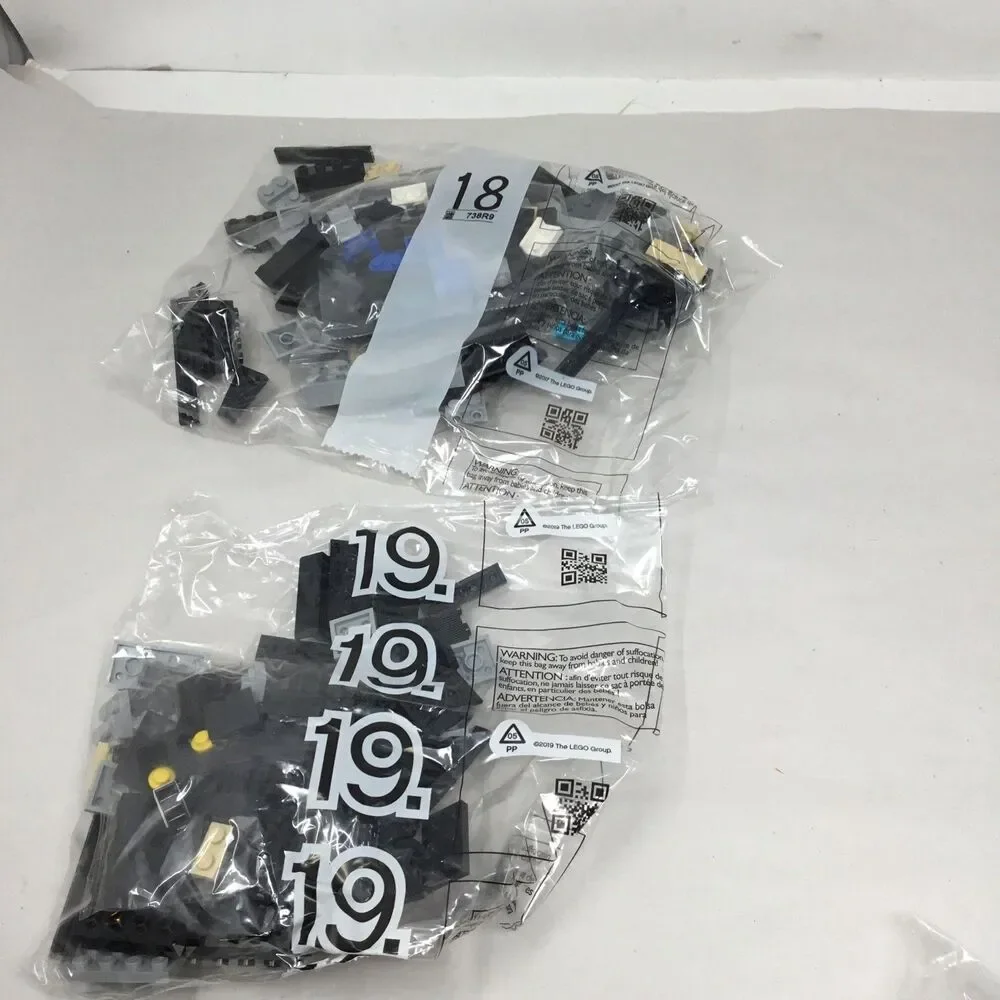 Assorted Bulk LEGO Pieces Nearly 5 LBS. Pounds Some Sealed Parts